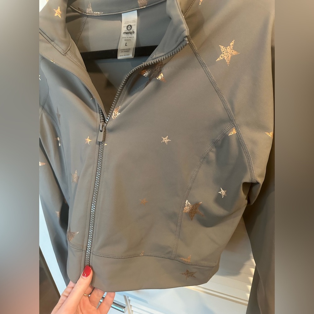 NWOT Mono B Shine Like A Star Zip Up Workout Jacket Grey with Gold Stars - Picture 5 of 6
